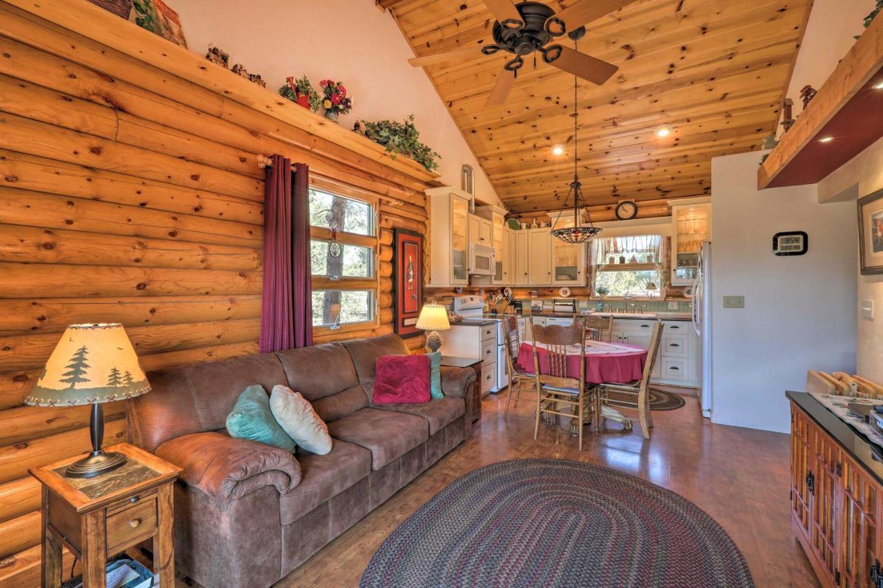 Quaint Williams Cabin Near Grand Canyon ภายนอก รูปภาพ