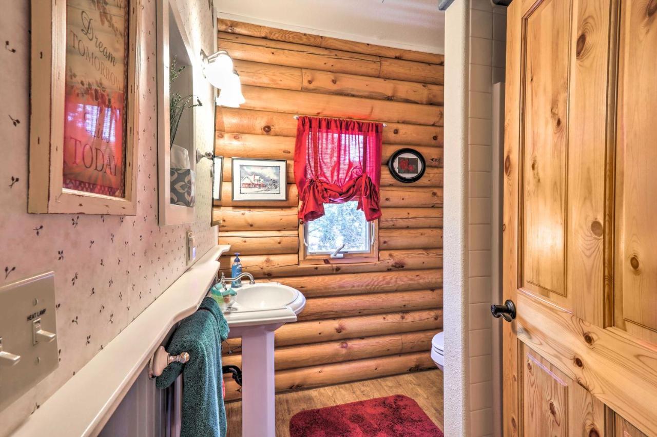 Quaint Williams Cabin Near Grand Canyon ภายนอก รูปภาพ